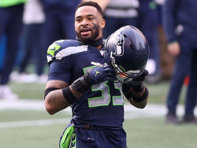 Seahawks' Adams considered retirement after quad injury