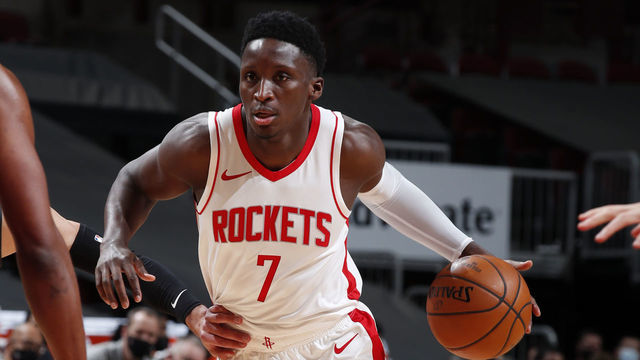 CHICAGO, IL - JANUARY 18: Victor Oladipo #7 of the Houston Rockets handles the ball against the Chicago Bulls on January 18, 2021 at United Center in Chicago, Illinois. Mandatory Copyright Notice: Copyright 2021 NBAE