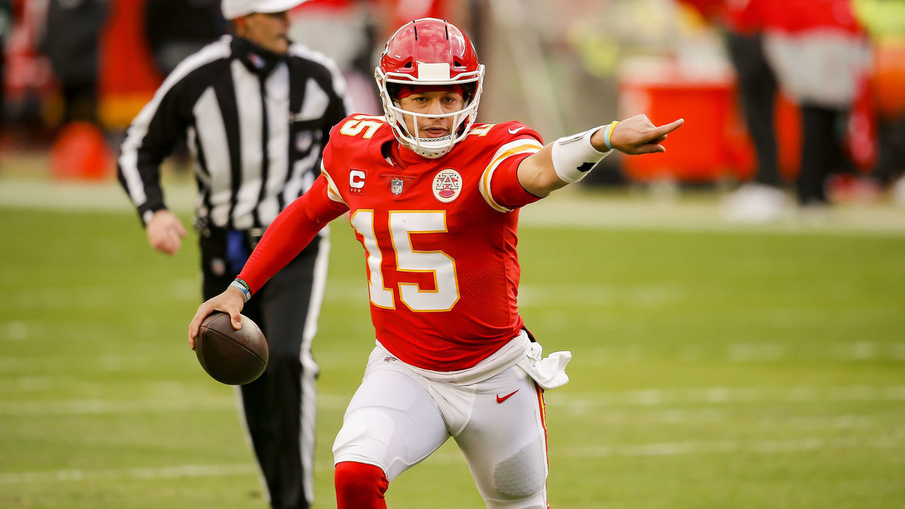 KANSAS CITY, MO - JANUARY 17: Patrick Mahomes #15 of the Kansas City Chiefs looks for an open receiver in the second quarter against the Cleveland Browns in the AFC Divisional Playoff at Arrowhead Stadium on January 17, 2021 in Kansas City, Missouri.