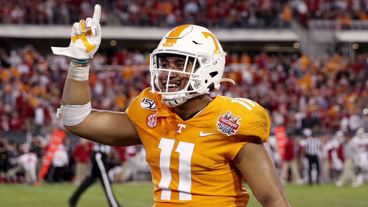 JACKSONVILLE, FL - JANUARY 02: Henry To'o To'o #11 of the Tennessee Volunteers celebrates in the fourth quarter of the TaxSlayer Gator Bowl against the Indiana Hoosiers at TIAA Bank Field on January 2, 2020 in Jacksonville, Florida. Tennessee defeated Indiana 23-22.