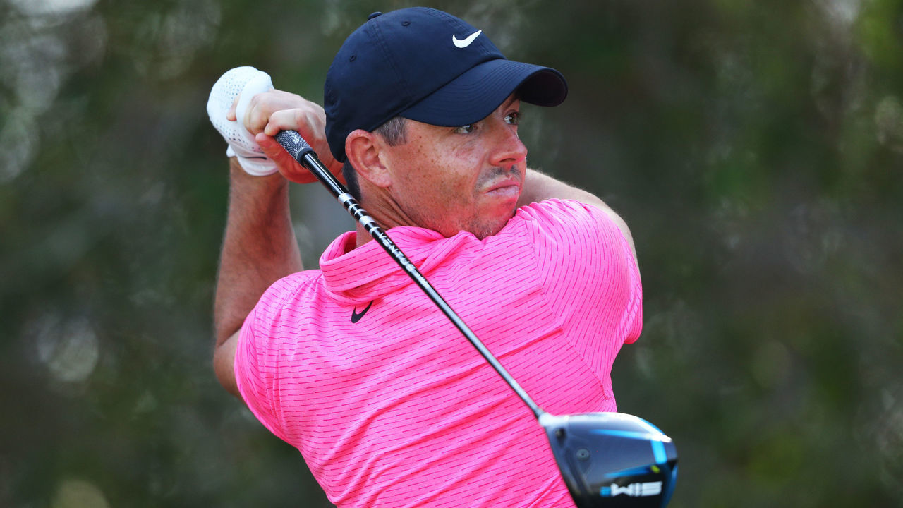 ABU DHABI, UNITED ARAB EMIRATES - JANUARY 21: Rory McIlroy of Northern Ireland tees off on the 5th hole during Day One of the Abu Dhabi HSBC Championship at Abu Dhabi Golf Club on January 21, 2021 in Abu Dhabi, United Arab Emirates.