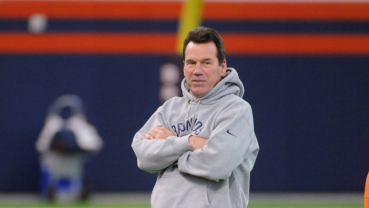 ENGLEWOOD, CO. - DECEMBER 28: Denver Broncos head coach Gary Kubiak before practice at the indoor facility at Dove Valley Wednesday, December 28, 2016.
