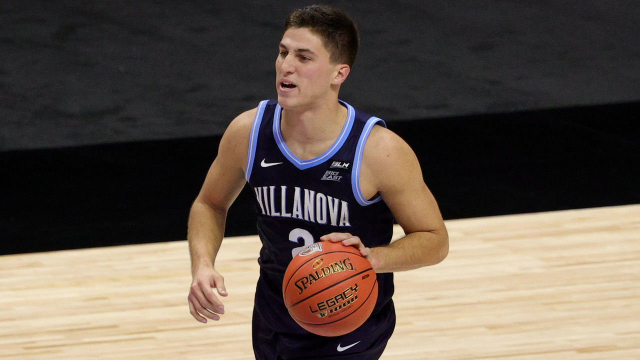 UNCASVILLE, CONNECTICUT - NOVEMBER 25: Collin Gillespie #2 of the Villanova Wildcats dribbles against the Boston College Eagles during the 2K Empire Classic at Mohegan Sun Arena on November 25, 2020 in Uncasville, Connecticut. The Wildcats defeat the Eagles 76-67.