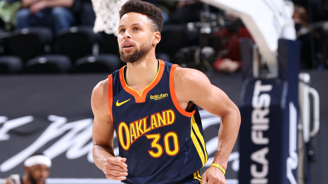 SALT LAKE CITY, UT - JANUARY 23: Stephen Curry #30 of the Golden State Warriors looks on during the game against the Utah Jazz on January 23, 2021 at vivint.SmartHome Arena in Salt Lake City, Utah. Mandatory Copyright Notice: Copyright 2021 NBAE