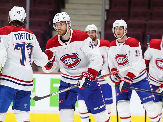 VANCOUVER, BC - JANUARY 21: Montreal Canadiens Right Wing Joel Armia (40) fist bumps Canadiens Left Wing Tyler Toffoli (73) after Armia scores a goal against the Vancouver Canucks during their NHL game at Rogers Arena on January 21, 2021 in Vancouver, British Columbia, Canada.