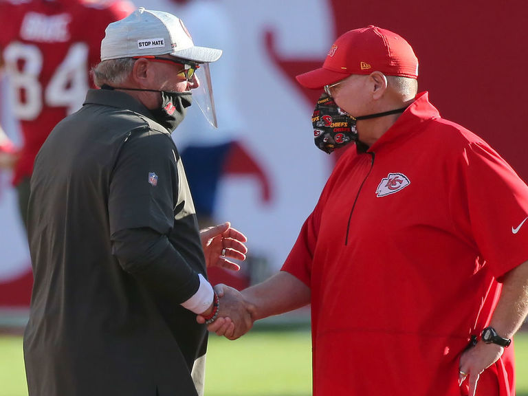 Bruce Arians 'front runner' for Buccaneers head coaching job