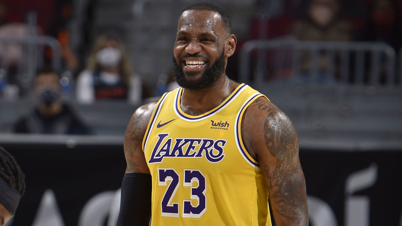 CLEVELAND, OH - JANUARY 25: LeBron James #23 of the Los Angeles Lakers smiles during the game against the Cleveland Cavaliers on January 25, 2021 at Rocket Mortgage FieldHouse in Cleveland, Ohio. NOTE TO USER: User expressly acknowledges and agrees that, by downloading and/or using this Photograph, user is consenting to the terms and conditions of the Getty Images License Agreement. Mandatory Copyright Notice: Copyright 2021 NBAE
