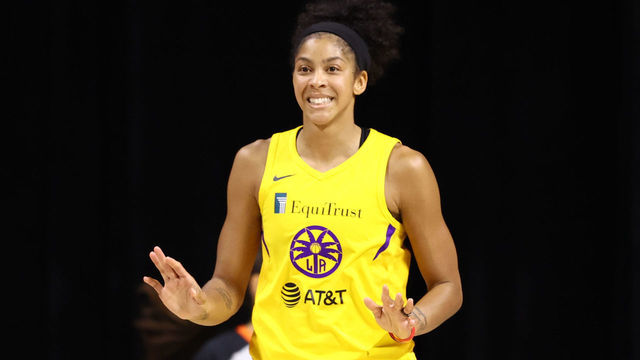 PALMETTO, FL - SEPTEMBER 17: Candace Parker #3 of the Los Angeles Sparks reacts to a play during the game against the Connecticut Sun during the WNBA playoffs on September 17, 2020 at Feld Entertainment Center in Palmetto, Florida. NOTE TO USER: User expressly acknowledges and agrees that, by downloading and/or using this Photograph, user is consenting to the terms and conditions of the Getty Images License Agreement. Mandatory Copyright Notice: Copyright 2020 NBAE