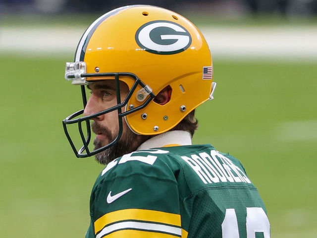 Source -- QB Aaron Rodgers not at Green Bay Packers OTAs - ESPN