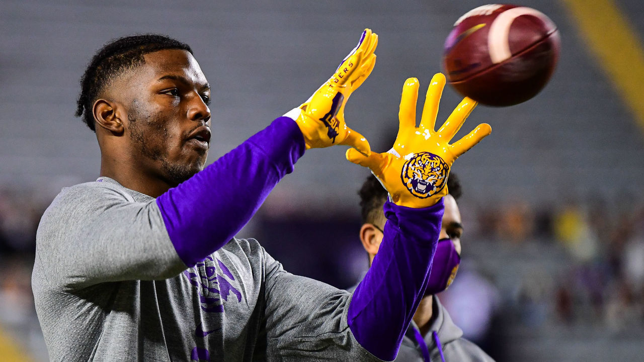 BATON ROUGE, LA - DECEMBER 5: Arik Gilbert #2 of the LSU Tigers warms up before the game against the Alabama Crimson Tide at Tiger Stadium on December 5, 2020 in Baton Rouge, Louisiana.