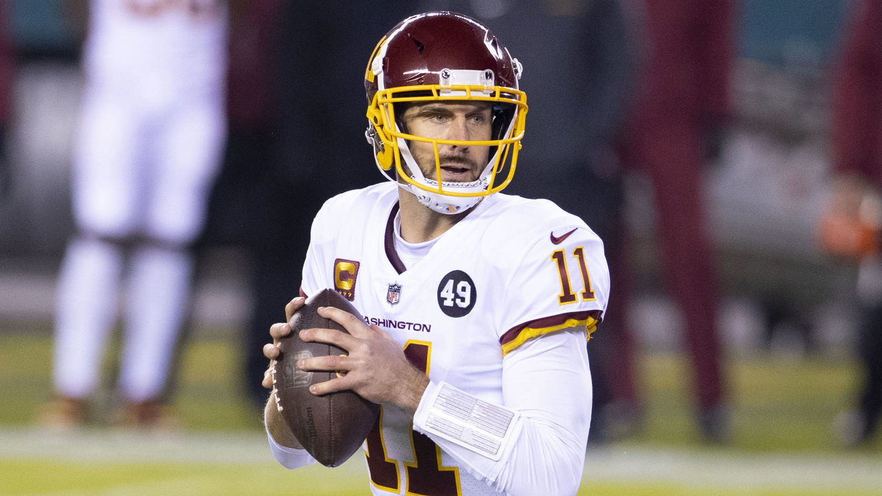 PHILADELPHIA, PA - JANUARY 03: Alex Smith #11 of the Washington Football Team looks to pass the ball against the Philadelphia Eagles at Lincoln Financial Field on January 3, 2021 in Philadelphia, Pennsylvania.