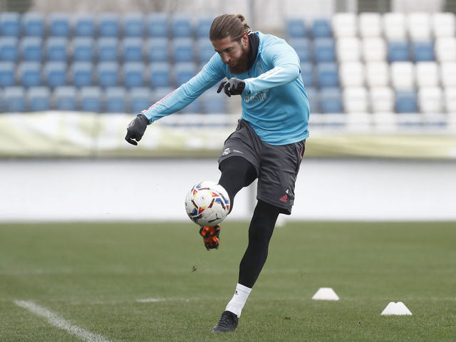 Sergio Ramos: Real Madrid captain undergoes surgery to left knee after  meniscus injury, Football News