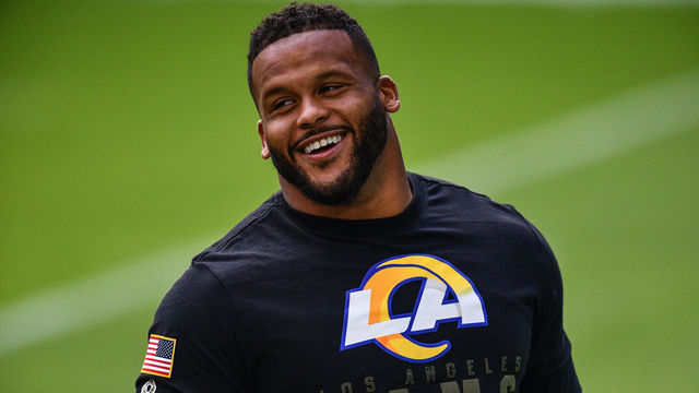 MIAMI GARDENS, FLORIDA - NOVEMBER 01: Aaron Donald #99 of the Los Angeles Rams looks on prior to the game against the Miami Dolphins at Hard Rock Stadium on November 01, 2020 in Miami Gardens, Florida.