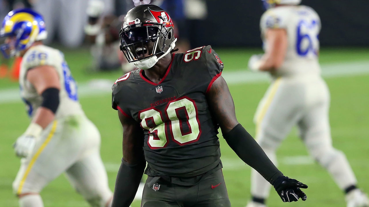 TAMPA, FL - NOVEMBER 23: Jason Pierre-Paul (90) of the Bucs celebrates a stop during the regular season game between the Los Angeles Rams and the Tampa Bay Buccaneers on November 23, 2020 at Raymond James Stadium in Tampa, Florida.