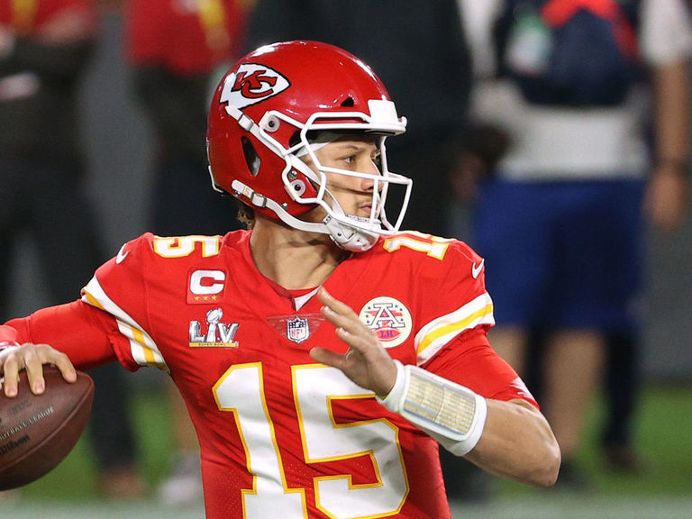 Patrick Mahomes Rookie Card Sells For $4.3 Mil, Most Expensive