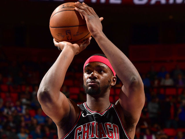AUBURN HILLS, MI - MARCH 24: Noah Vonleh #30 of the Chicago Bulls shoots the ball against the Detroit Pistons on March 24, 2018 at Little Caesars Arena in Auburn Hills, Michigan. NOTE TO USER: User expressly acknowledges and agrees that, by downloading and/or using this photograph, User is consenting to the terms and conditions of the Getty Images License Agreement. Mandatory Copyright Notice: Copyright 2018 NBAE
