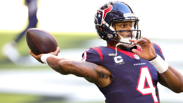 HOUSTON, TEXAS - JANUARY 03: Deshaun Watson #4 of the Houston Texans in action against the Tennessee Titans during a game at NRG Stadium on January 03, 2021 in Houston, Texas.