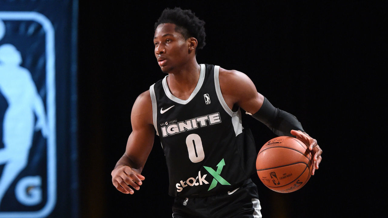 ORLANDO, FL - FEBRUARY 10: Jonathan Kuminga #0 of Team Ignite handles the ball against the Santa Cruz Warriors on February 10, 2021 at AdventHealth Arena in Orlando, Florida. NOTE TO USER: User expressly acknowledges and agrees that, by downloading and/or using this photograph, user is consenting to the terms and conditions of the Getty Images License Agreement. Mandatory Copyright Notice: Copyright 2021 NBAE
