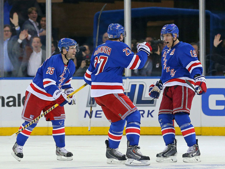 Rangers Dominate 3rd Period To Earn Game 1 Win Over Flyers | TheScore.com