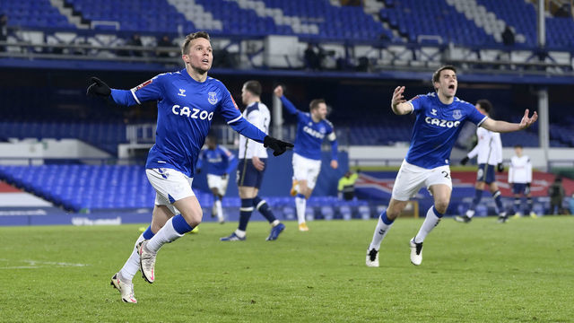 LIVERPOOL, ENGLAND - FEBRUARY 10: Bernard of Everton (L) celebrates his goal with Seamus Coleman during the FA Cup Fifth Round match between Everton and Tottenham Hotspur at Goodison Park on February 10 2021 in Liverpool, England.