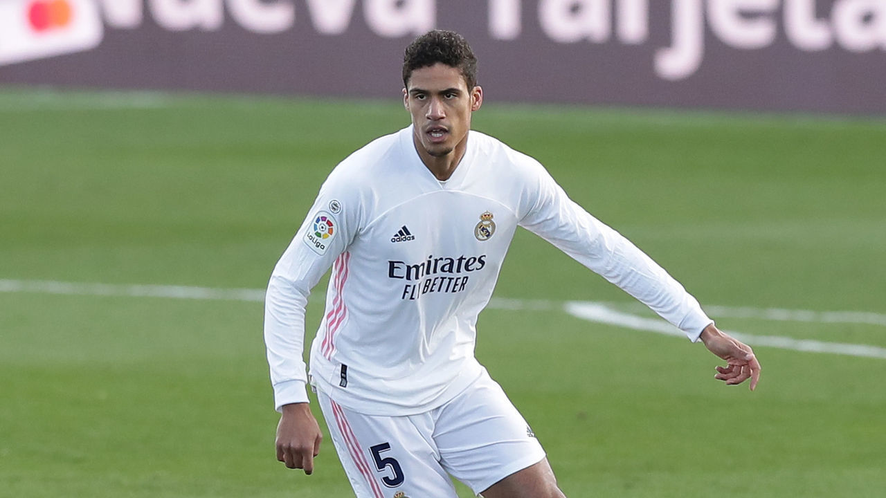 MADRID, SPAIN - JANUARY 30: Raphael Varane of Real Madrid CF controls the ball during the La Liga Santander match between Real Madrid and Levante UD at Estadio Alfredo Di Stefano on January 30, 2021 in Madrid, Spain. Sporting stadiums around Spain remain under strict restrictions due to the Coronavirus Pandemic as Government social distancing laws prohibit fans inside venues resulting in games being played behind closed doors.