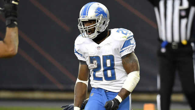 CHICAGO, ILLINOIS - DECEMBER 06: Adrian Peterson #28 of the Detroit Lions celebrates after scoring a five-yard rushing touchdown against the Chicago Bears during the second half at Soldier Field on December 06, 2020 in Chicago, Illinois.
