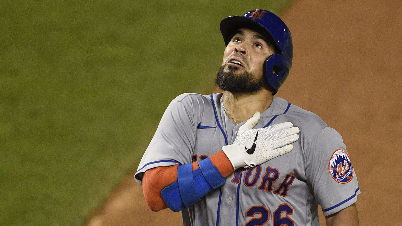 WASHINGTON, DC - SEPTEMBER 24: Robinson Chirinos #26 of the New York Mets celebrates after hitting a two-run home run in the fifth inning against the Washington Nationals at Nationals Park on September 24, 2020 in Washington, DC.