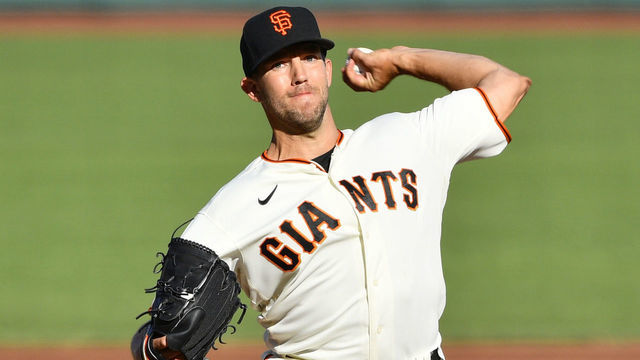 SAN FRANCISCO, CA - SEPTEMBER 25: San Francisco Giants pitcher Tyler Anderson (31) throws a pitch during Game 1 of MLB doubleheader between the San Diego Padres and the San Francisco Giants on September 25, 2020 at Oracle Park in San Francisco, CA. The 2020 regular season has been shortened to 60 games due to the COVID-19 Pandemic.