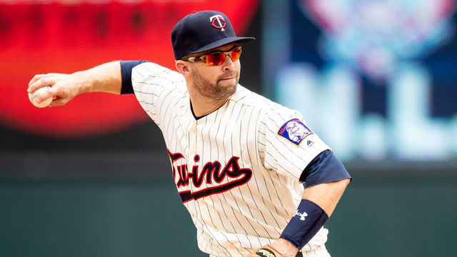 MINNEAPOLIS, MN- MAY 23: Brian Dozier #2 of the Minnesota Twins throws against the Detroit Tigers on May 23, 2018 at Target Field in Minneapolis, Minnesota. The Tigers defeated the Twins 4-1.
