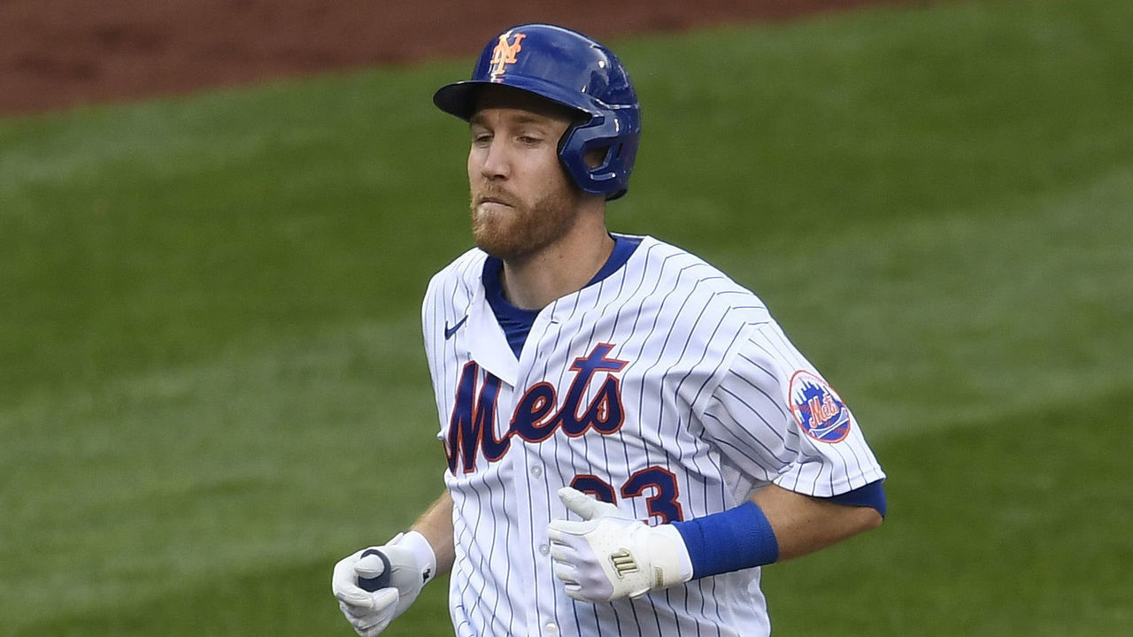NEW YORK, NEW YORK - SEPTEMBER 03: Todd Frazier #33 of the New York Mets rounds the bases after hitting a home run during the second inning against the New York Yankees at Citi Field on September 03, 2020 in the Queens borough of New York City.