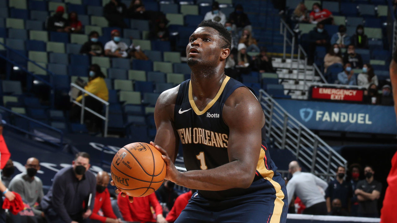NEW ORLEANS, LA - FEBRUARY 17: Zion Williamson #1 of the New Orleans Pelicans shoots a free throw during the game against the Portland Trail Blazers on February 17, 2021 at the Smoothie King Center in New Orleans, Louisiana. Mandatory Copyright Notice: Copyright 2021 NBAE