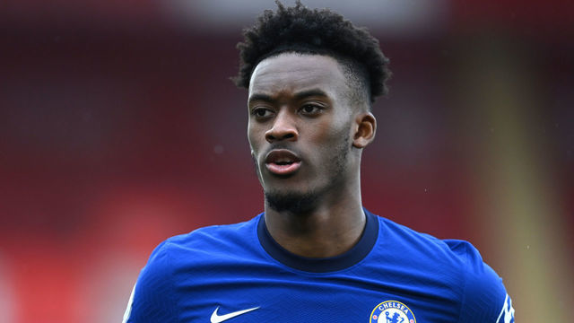 SOUTHAMPTON, ENGLAND - FEBRUARY 20: Callum Hudson-Odoi of Chelsea looks on during the Premier League match between Southampton and Chelsea at St Mary's Stadium on February 20, 2021 in Southampton, England. Sporting stadiums around the UK remain under strict restrictions due to the Coronavirus Pandemic as Government social distancing laws prohibit fans inside venues resulting in games being played behind closed doors.