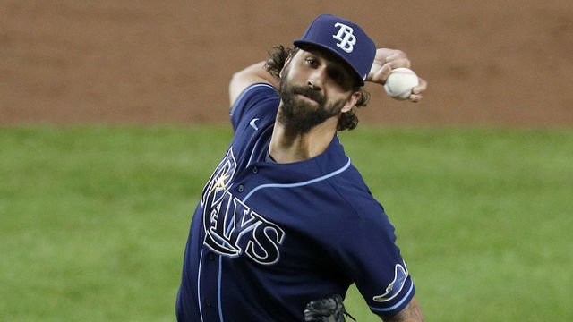 NEW YORK, NEW YORK - AUGUST 19: Chaz Roe #52 of the Tampa Bay Rays in action against the New York Yankees at Yankee Stadium on August 19, 2020 in New York City. The Rays defeated the Yankees 4-2.