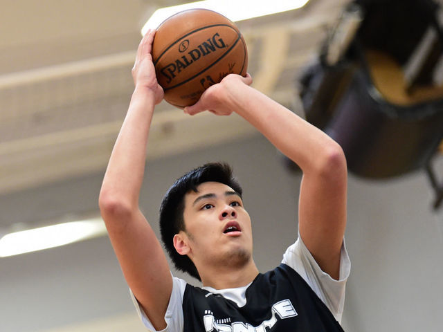 WALNUT CREEK, CA - NOVEMBER 22: Kai Sotto #11 of Team Ignite shoots the ball during an NBA G League Practice and Scrimmage on November 22, 2020 at Ultimate Fieldhouse in Walnut Creek, California. NOTE TO USER: User expressly acknowledges and agrees that, by downloading and or using this photograph, user is consenting to the terms and conditions of Getty Images License Agreement. Mandatory Copyright Notice: Copyright 2020 NBAE