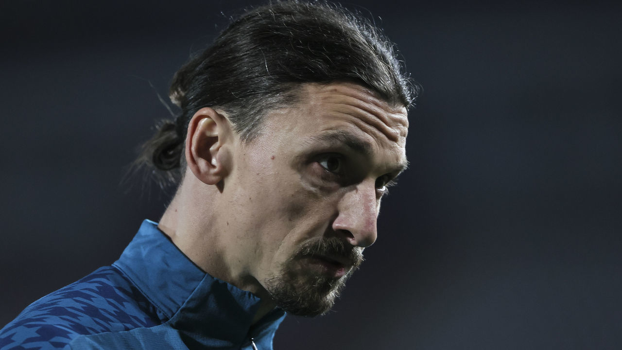 BELGRADE, SERBIA - FEBRUARY 18: Zlatan Ibrahimovic of AC Milan looks on prior to the UEFA Europa League Round of 32 match between Crvena Zvezda and AC Milan at on February 17, 2021 in Belgrade, Serbia.