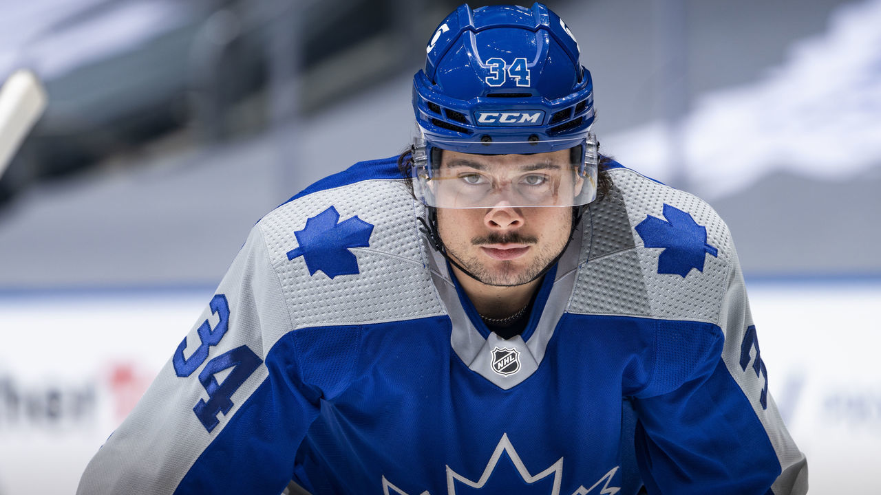 TORONTO, ON - FEBRUARY 6: Auston Matthews #34 of the Toronto Maple Leafs gets ready for a face-off against the Vancouver Canucks during the first period at the Scotiabank Arena on February 6, 2021 in Toronto, Ontario, Canada.
