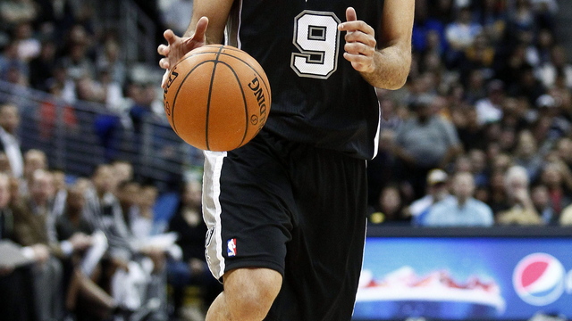 Spurs' Parker returns vs. Pistons