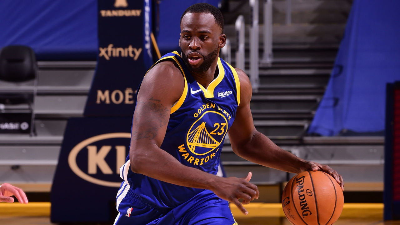 SAN FRANCISCO, CA - FEBRUARY 26: Draymond Green #23 of the Golden State Warriors dribbles the ball during the game against the Charlotte Hornets on February 26, 2021 at Chase Center in San Francisco, California. NOTE TO USER: User expressly acknowledges and agrees that, by downloading and or using this photograph, user is consenting to the terms and conditions of Getty Images License Agreement. Mandatory Copyright Notice: Copyright 2021 NBAE
