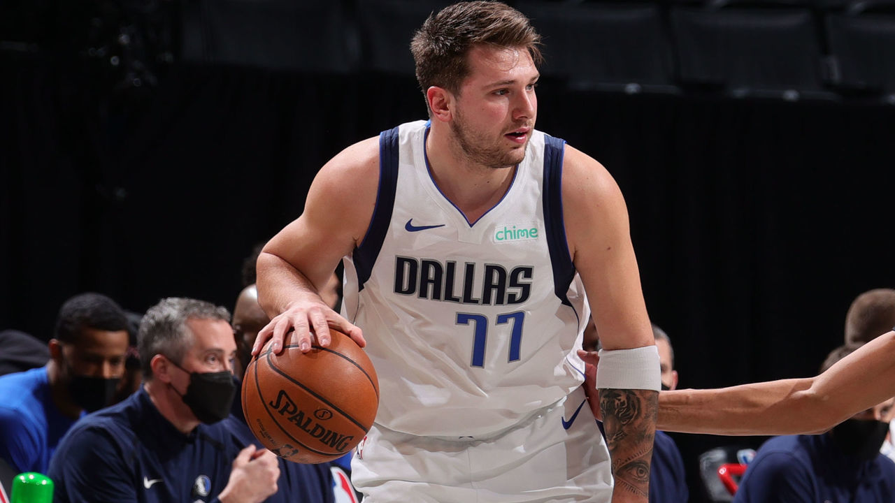 BROOKLYN, NY - FEBRUARY 27: Luka Doncic #77 of the Dallas Mavericks handles the ball against the Brooklyn Nets on February 27, 2021 at Barclays Center in Brooklyn, New York. Mandatory Copyright Notice: Copyright 2021 NBAE