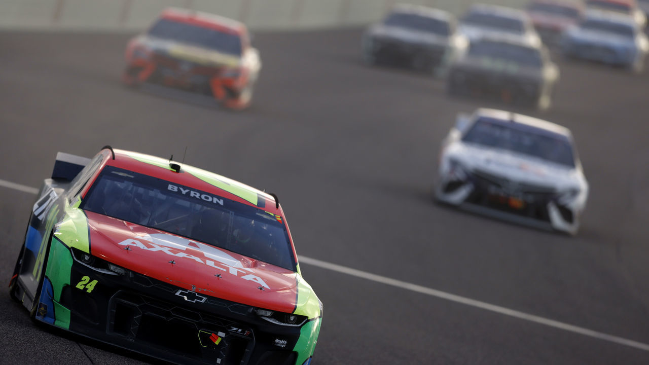 HOMESTEAD, FLORIDA - FEBRUARY 28: William Byron, driver of the #24 Axalta Chevrolet, drives during the NASCAR Cup Series Dixie Vodka 400 at Homestead-Miami Speedway on February 28, 2021 in Homestead, Florida.