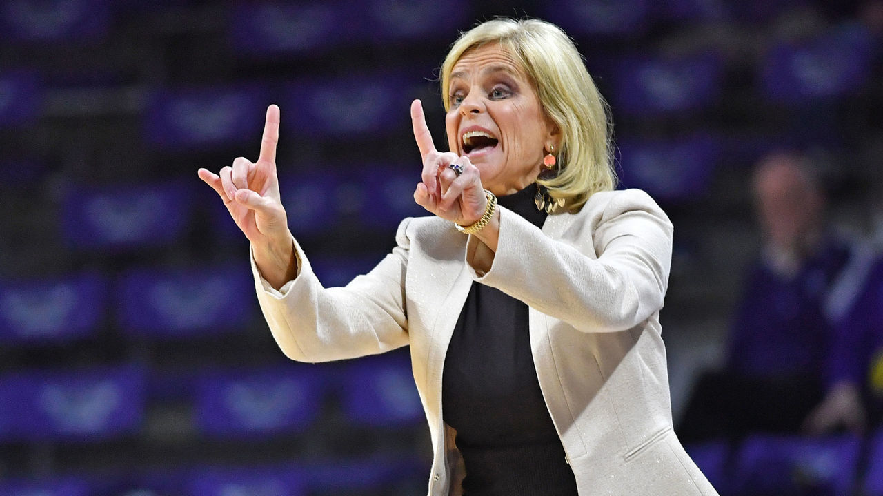 MANHATTAN, KS - FEBRUARY 13: Head coach Kim Mulkey of the Baylor Bears instructs her team during the first half against the Kansas State Wildcats on February 13, 2019 at Bramlage Coliseum in Manhattan, Kansas.