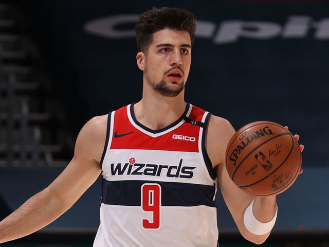 WASHINGTON, DC - MARCH 2: Deni Avdija #9 of the Washington Wizards handles the ball against the Memphis Grizzlies on March 2, 2021 at Capital One Arena in Washington, DC. Mandatory Copyright Notice: Copyright 2021 NBAE
