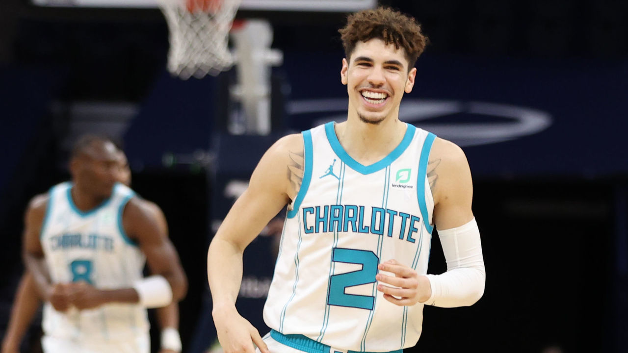 MINNEAPOLIS, MN - MARCH 3: LaMelo Ball #2 of the Charlotte Hornets smiles during the game against the Minnesota Timberwolves on March 3, 2021 at Target Center in Minneapolis, Minnesota. Mandatory Copyright Notice: Copyright 2021 NBAE