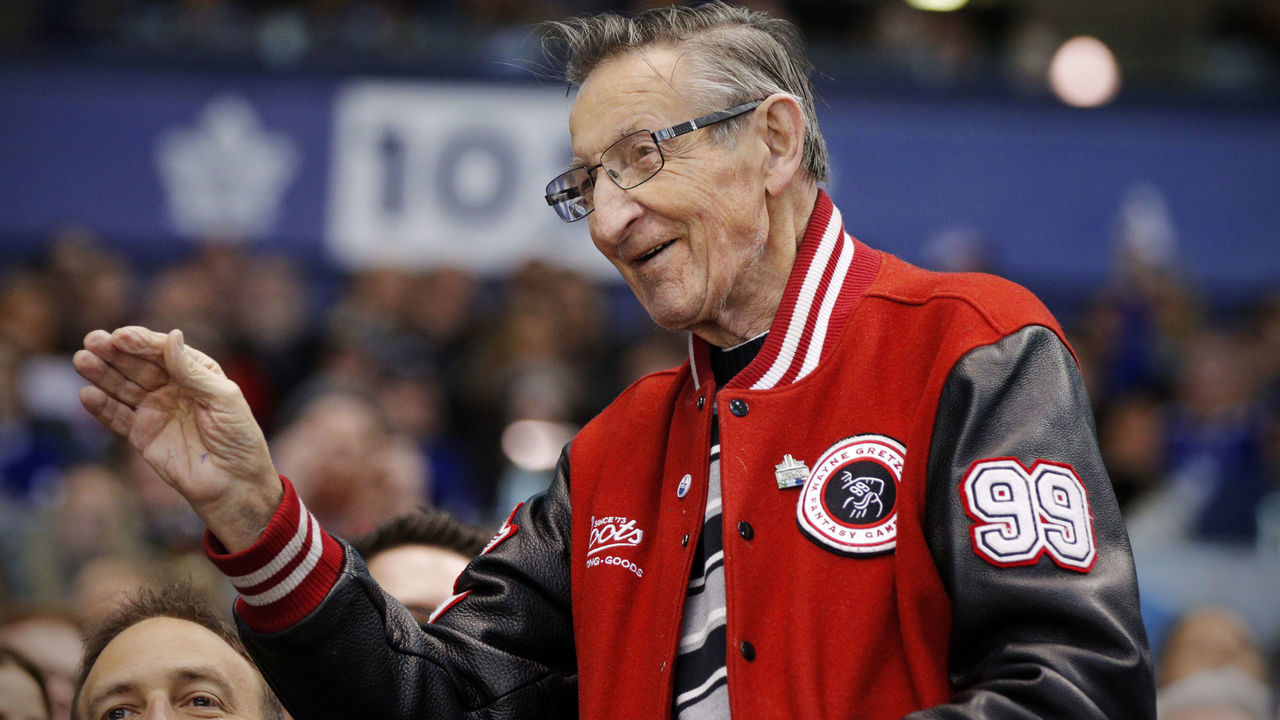 TORONTO, ON - APRIL 07: 80 year-old father of Hockey Great Wayne Gretzky, Walter Gretzky waves to fans during the first period in the final NHL 2018 regular-season game between the Montreal Canadiens and the Toronto Maple Leafs on April 7, 2018 at Air Canada Centre in Toronto, ON., Canada.