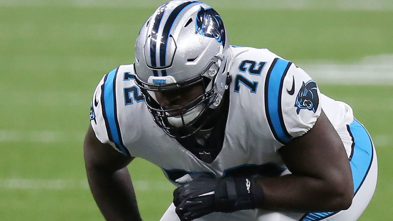 NEW ORLEANS, LOUISIANA - OCTOBER 25: Taylor Moton #72 of the Carolina Panthers in action against the New Orleans Saints during a game at the Mercedes-Benz Superdome on October 25, 2020 in New Orleans, Louisiana.
