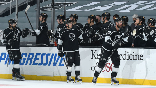 LOS ANGELES, CA - MARCH 3: Jeff Carter #77 of the Los Angeles Kings celebrates his goal with teammates during the third period against the Arizona Coyotes at STAPLES Center on March 3, 2021 in Los Angeles, California.