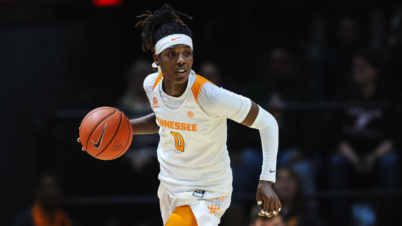 KNOXVILLE, TN - FEBRUARY 16: Tennessee Lady Vols guard Rennia Davis (0) moves the ball in a game against the Texas A&M Aggies on February 16, 2020, at Thompson-Boling Arena in Knoxville, TN.