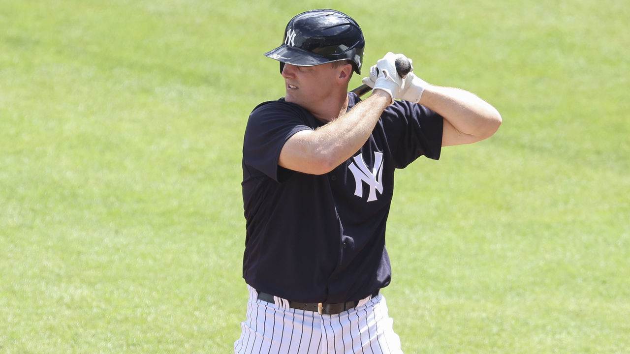TAMPA, FL - MARCH 01: New York Yankees left fielder Jay Bruce (30) at bat during the MLB Spring Training game between the Detroit Tigers and New York Yankees on March 1, 2021 at George M. Steinbrenner Field in Tampa, FL.