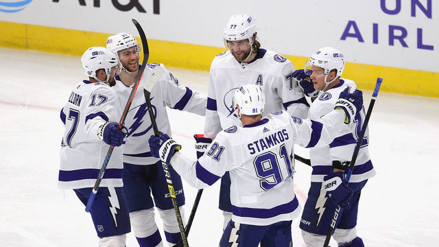 CHICAGO, ILLINOIS - MARCH 07: Victor Hedman #77 of the Tampa Bay Lightning (center) celebrates a second period goal with teammates including Alex Killorn #17 and Steven Stamkos #91 against the Chicago Blackhawks at the United Center on March 07, 2021 in Chicago, Illinois.