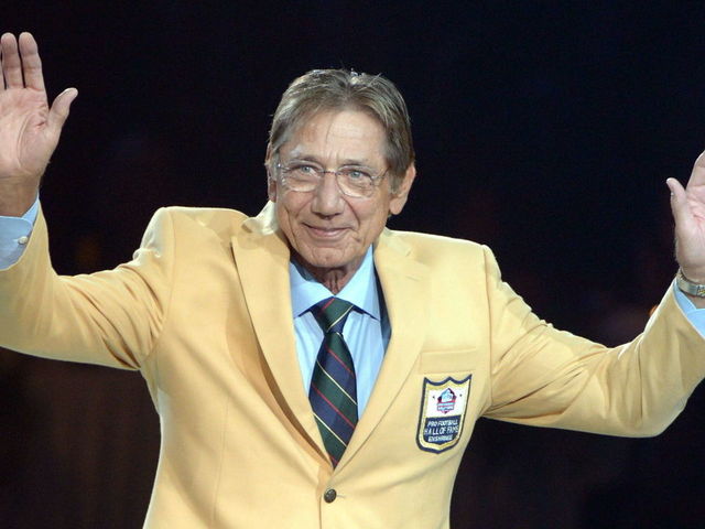 Namath calls out Ditka's claim: 'Look up the meaning of oppression'